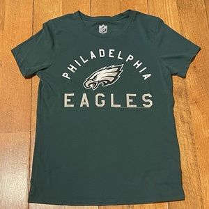 Philadelphia Eagles graphic tee